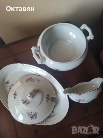 Порцеланов сервиз за хранене, снимка 7 - Сервизи - 54249443