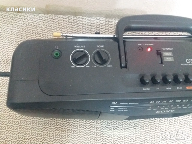 Радиокасетофон SONY CFS 204., снимка 6 - Радиокасетофони, транзистори - 55265001