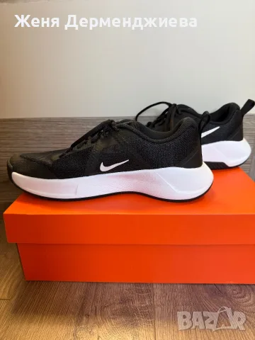 Маратонки Nike MC Trainer 3 , снимка 2 - Маратонки - 55672026