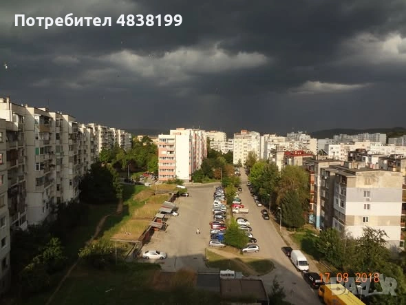 Продавам двустаен апартамент