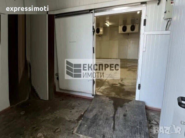 Хладилен склад, 140м2, северна промишлена зона, снимка 4 - Складове - 54699493