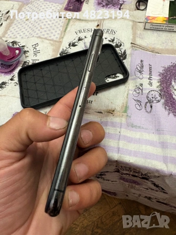 iPhone XR, снимка 4 - Apple iPhone - 54497015
