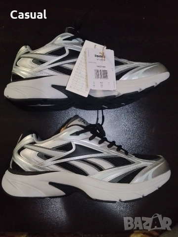 Reebok нови .С етикет в гаранция 