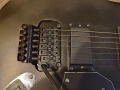Електрическа китара Behringer Super Strat style в отлично състояние., снимка 6