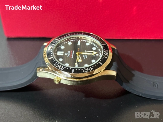 Нов Часовник Omega Seamaster Diver 300 42MM с кутия и документация, снимка 6 - Мъжки - 54381841