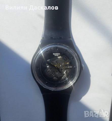 Часовник Swatch запазен работи перфектно, снимка 3 - Мъжки - 54401818