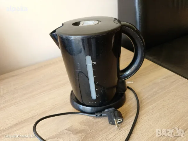 Продавам електрическа кана Sapir 1,7l