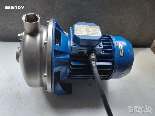 водна помпа