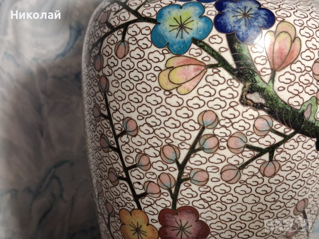 Стара Китайска Ваза Бронз Емайл Клоазон , снимка 4 - Антикварни и старинни предмети - 54752919