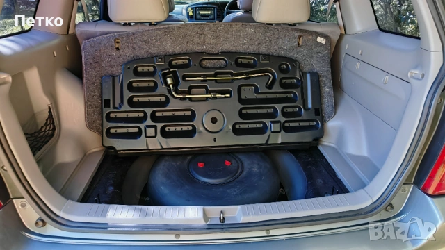 Mazda Tribute 3L V6 auto ДЕСЕН ВОЛАН, снимка 10 - Автомобили и джипове - 54767334
