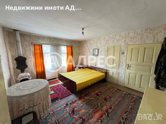 Къща в село Еленово, Попово, снимка 2 - Къщи - 54287175