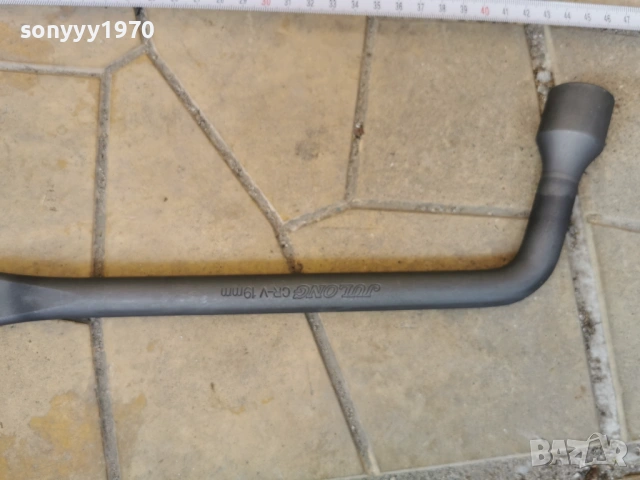 19ММ КЛЮЧ ЗА ГУМИ 2304261500, снимка 4 - Аксесоари и консумативи - 54291236