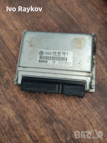 Компютър Audi A4 Vw passat B4 B5 1.8i 1998г. 8D0907558B 0261204774