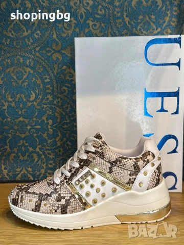 Дамски маратонки GUESS, снимка 4 - Маратонки - 54786922