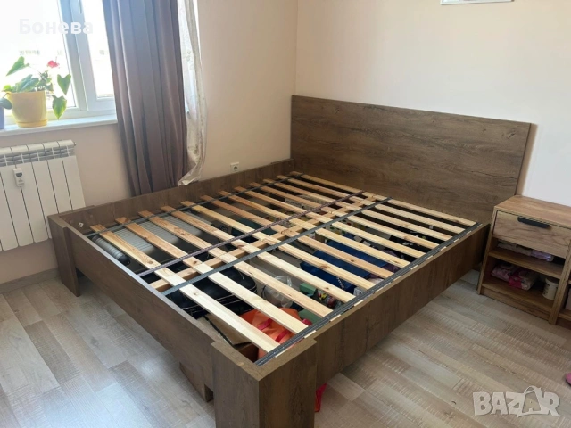 Спалня 180*200 см