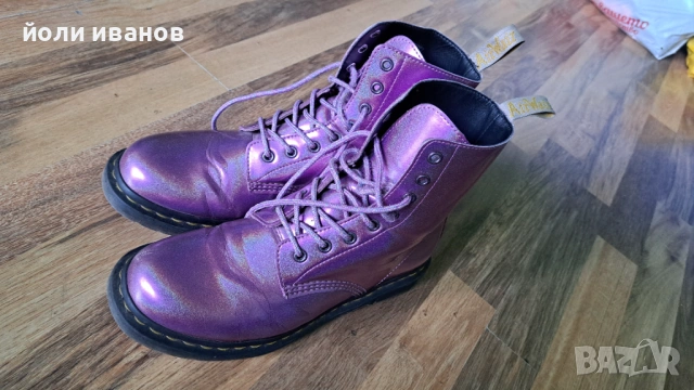 Dr.Martens-дамски обувки 42 номер, снимка 2 - Дамски боти - 54486168