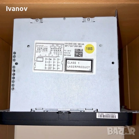 Радио CD/MP3 плейър за VW Golf 6, Passat 6 и др., снимка 3 - Части - 54528827