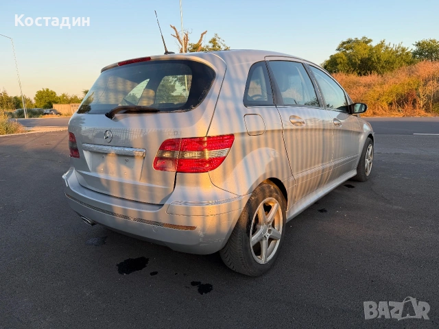 Mercedes-Benz B180 109к.с. Клима, снимка 4 - Автомобили и джипове - 55245080