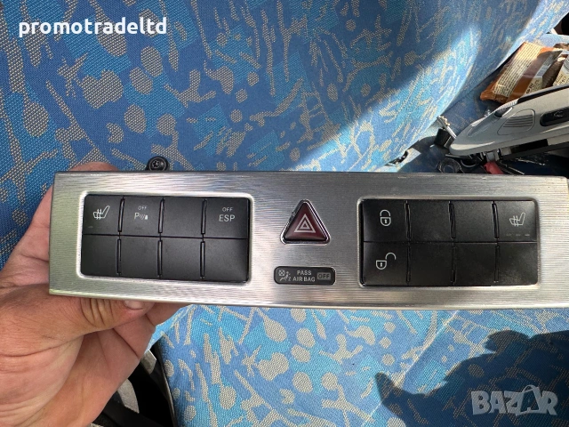 Интериорни лайсни оправление климатик Мерцедес С220 w203 S203 Mercedes A2038215781 A2038301985 С270 , снимка 5 - Части - 55266140