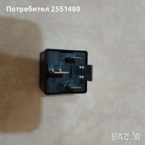 „Комплект оригинални релета VW Passat B6“