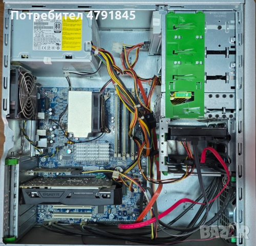 Продавам настолни компютри HP Z400 – отлично състояние!, снимка 3 - Работни компютри - 54142929