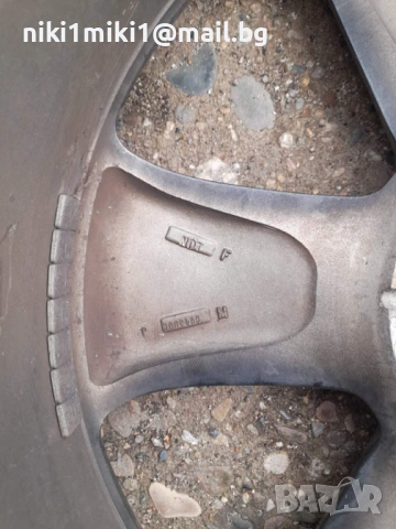 единични бройки за Jeep Grand Cherokee 5х127, снимка 6 - Гуми и джанти - 54082457