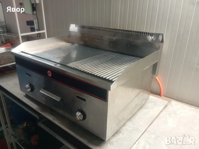 професионална газова плоча-скара, снимка 2 - Обзавеждане на кухня - 55474230
