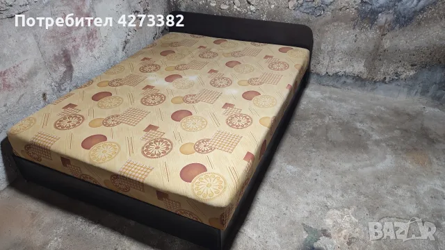 Продавам спалня , снимка 2 - Спални и легла - 55335216