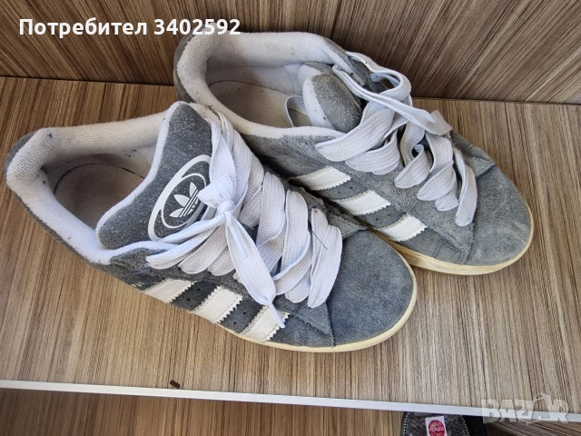 Кецове Adidas 42 номер, снимка 3 - Спортни обувки - 54791943