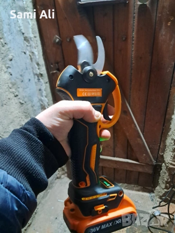 НОВ Акумулаторен градинарски нож Vermark Stärke 36V 10Ah - Немско качество, снимка 2 - Други инструменти - 53982726