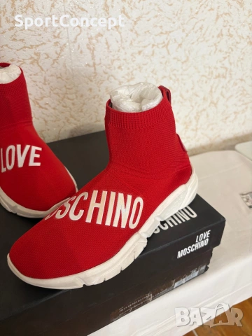 LOVE MOSCHINO ЧЕРВЕНИ ОБУВКИ – №38 EUR, снимка 5 - Маратонки - 55071099