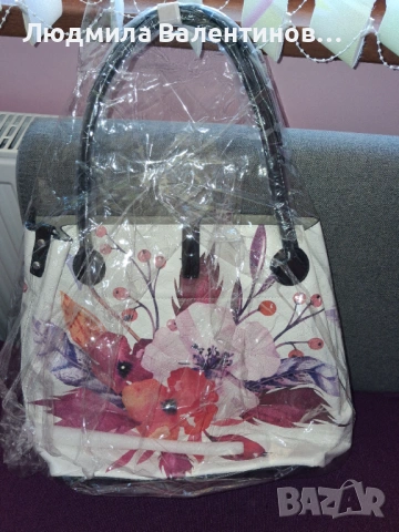Нова дамска чанта с рисувани макове, снимка 2 - Чанти - 54345654