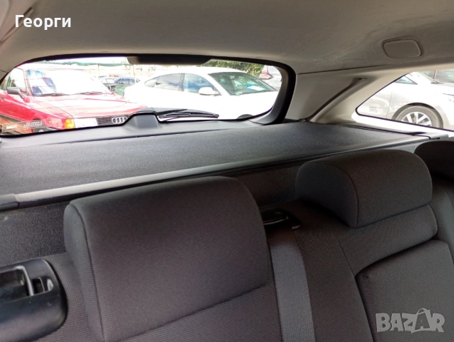 TOYOTA AURIS 1.6 D4D, снимка 18 - Автомобили и джипове - 54113017