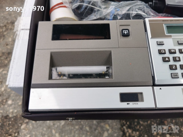 SHARP CE-150 MADE IN JAPAN 2305261852L4, снимка 4 - Радиокасетофони, транзистори - 54654086