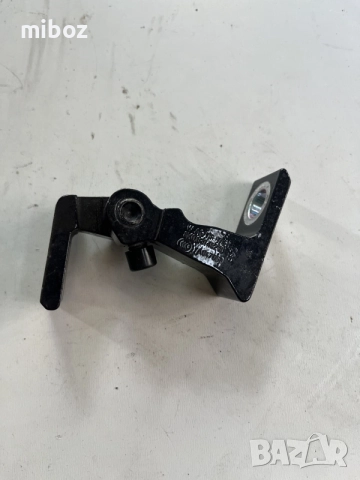 Панта врата Шкода Октавия Skoda Octavia 3, снимка 2 - Части - 55307361