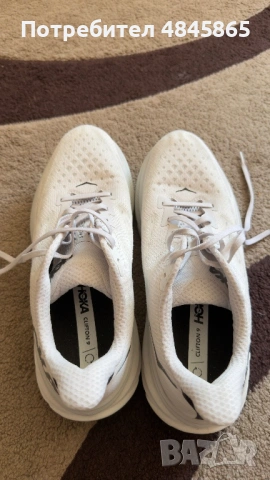 Продавам оригинални HOKA Clifton 9, снимка 2 - Спортни обувки - 54760664