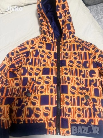 Детски якета на Guess