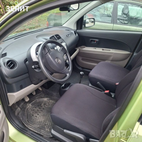 Продава се Дайхатсу Сирион, снимка 10 - Автомобили и джипове - 53958393