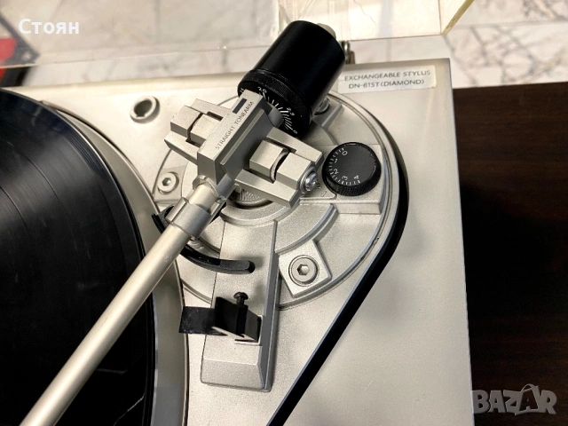 Много добър грамофон Onkyo, снимка 8 - Грамофони - 52563116