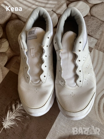 Дамски маратонки Nike