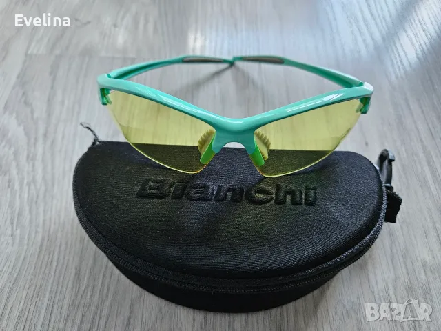 Bianchi Aquila 2 Reparto Corse Celeste вело колоездачни слънчеви очила, снимка 4 - Слънчеви и диоптрични очила - 55445052