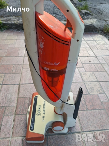 Прахосмукачка Hoover Freejet FJ180 - безкабелна, снимка 2 - Прахосмукачки - 54478672