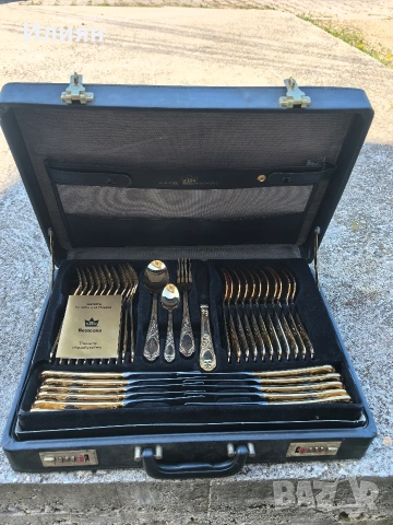 Комплект прибори за хранене