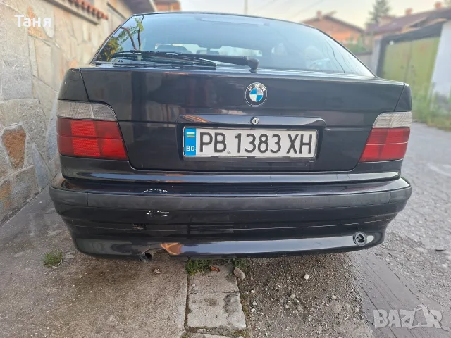 BMW Компакт Е36, 1.9, 105к.с. 2000г., снимка 4 - Автомобили и джипове - 55630606