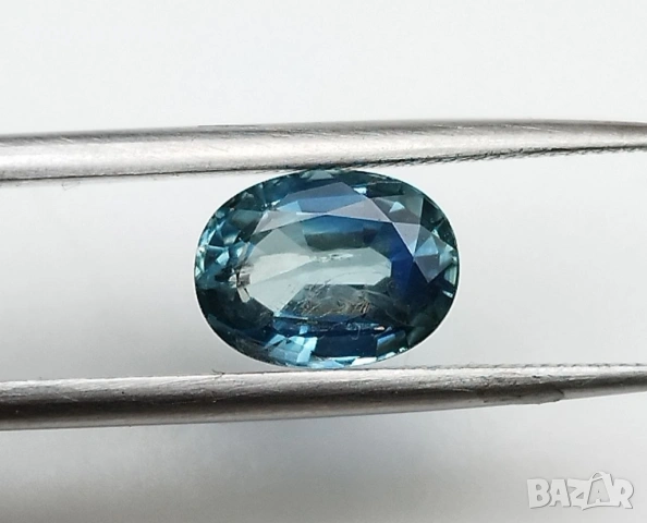 Красив естествен син сапфир с отличен размер 1,92 карата! Сертификат!, снимка 2 - Други - 54196345