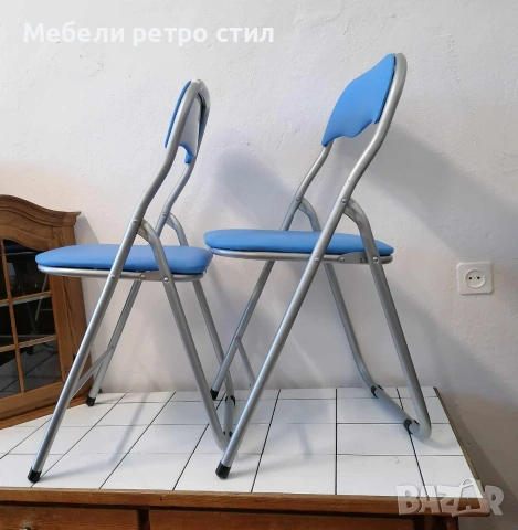 Практичен комплект от два броя сгъваеми столове с метална конструкция и удобна синя  кожена седалка , снимка 10 - Столове - 55013860