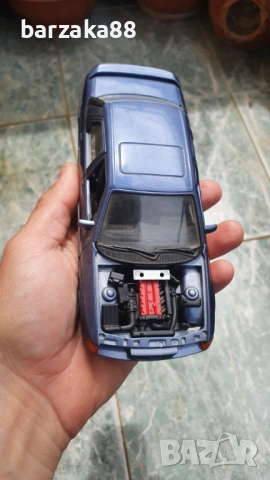 Mercedes Benz 1:18 и Ford Sierra 1:25, снимка 11 - Колекции - 54539252