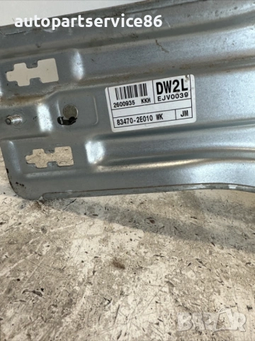 Механизъм за стъклоповдигач за задна лява врата за Hyundai Tucson 2.0 Crdi (2009) 83470-2E010, снимка 2 - Части - 54439300