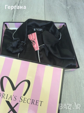 Оригинална дамска пижама VICTORIA'S Secrets , снимка 2 - Пижами - 54752741