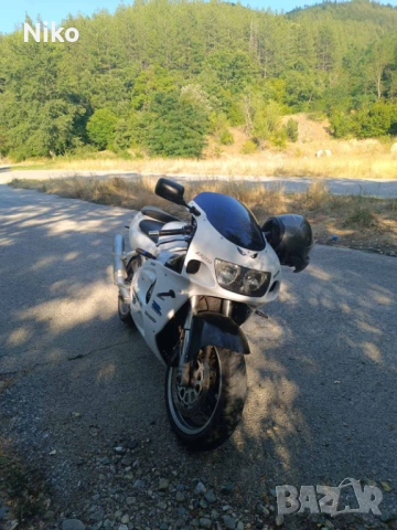 Suzuki srad 750, снимка 2 - Мотоциклети и мототехника - 54084700